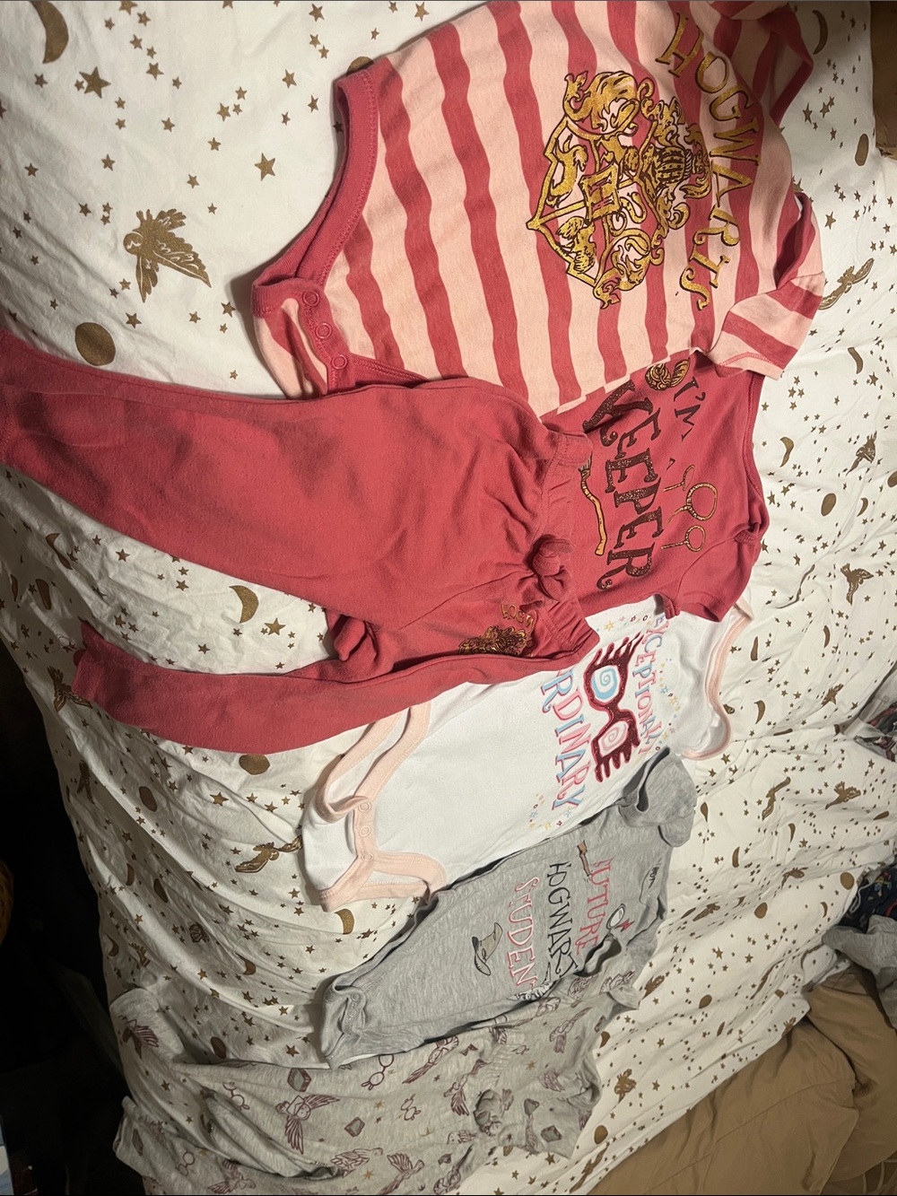 Harry Potter 5 Baby Onesies with 2 Pants, 18 month